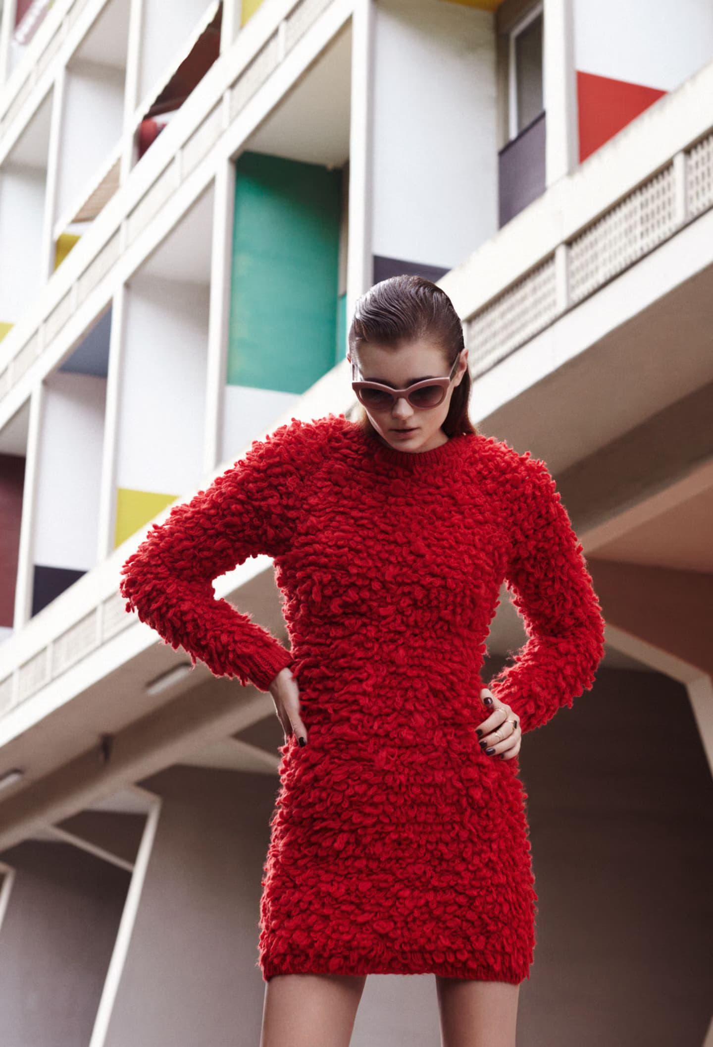 Rotes Minikleid: Der Klassiker für den eleganten und verführerischen Look
