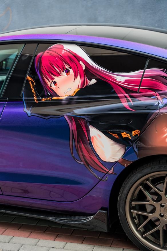 Holen Sie sich eine spektakuläre anime folie auto für Ihr Traumauto